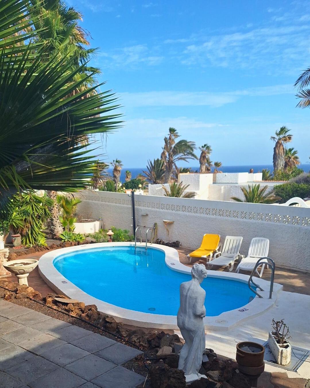 Holiday home Con Piscina Privada De 2 Dormitorios, Terrazas, Jardin Y Barbacoa - Casa Momo *