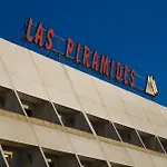 Las Piramides