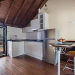 La Vicaria