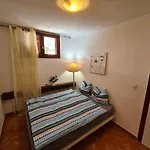 Vida Loca Only 190 Meters To The Sea, Balcony, Sea View, Pool, Wifi