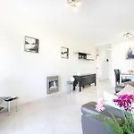 Elegant Apartment In Palm Mar