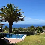 Villa Ste Maxima,Wifi, Heated Pool, Garden, Sea Views