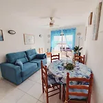 Azul Window Apartment