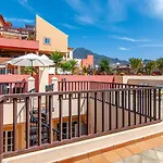 Luxury 3 Bedroom Apartment With Sea View Solarium