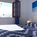 Two Bedroom Apartment In Los Cristianos Colina II