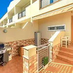 Luxury Townhouse Oasis Fanabe