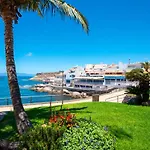 1B Sofia Accommodation Close Services Sea, Wifi!