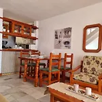 Duplex No 6 Directly At The Sea And Beach, Heated Pool, Wifi, Terrace