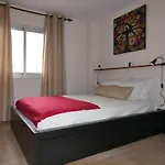 Petite Maison, La Laguna