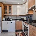 Terrazas Del Duque II Apartment