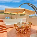 Finca Los Corcos Con Piscina By Paramount Holidays