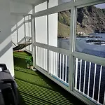 Apartment On The Sea