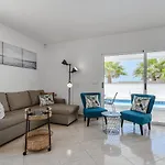 Wonderful Villa In Sueno Azul With Private Pool