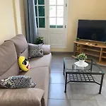 Cozy Apartment Playa Las Vistas. Free Wifi.