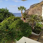 Steps To The Beach!!!