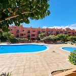 Casa Soleada Close To The Sea + Beach, Wifi, 2 Pools, Terrace, Sea View, Sat-Tv