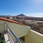 Villa Los Vientos Only 100M To The Surf Beach, Terrace, Balcony, Sea View, Wifi