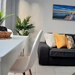 Cozy Apartament In The Heart Of Santa Cruz