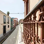 Casa Tradicional Canaria En La Laguna Centro