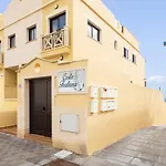 Live Faro Poris House