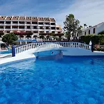 Apartment Vistasol, Beach Front With Heated Pool In Parque Santiago 2, Wifi