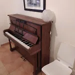 Cheerful 3 Bedroom Town House With Garage