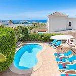 Beautiful Villa Anna With Heated Pool
