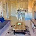Apartment With Ocean Terrace