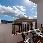 Virginia 1 Bed