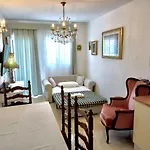 Cosy Apartment With Rooftop Terrace And Wifi