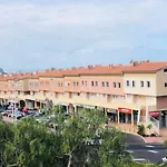Oasis Del Duque Apartment