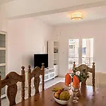Apartment City Lounge