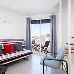 Home2Book Triplex Disco Beach Las Américas, Terrace