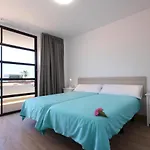 Apartment Discover Las Americas