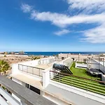 Medano4You Lucias Rooftop Holiday Home
