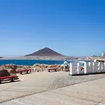 Home2Book Bright Penthouse Medano, Terrace & Pool