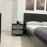Comfort Room Aire Conditioner In Apartment Shared In Playa Las Vistas Los Cristianos Habitaciones, Stanza