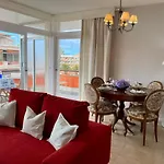 Bonito Apartamento Con Vistas