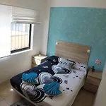 Fantastic Apartment In The First Line Of The Sea, Wifi Free