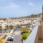 Castle Harbour Phoebe'S Flat Los Cristianos By Lovetenerife