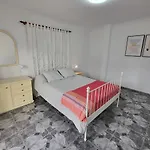 Coral 1 - 4 Bed Apartment In Los Abrigos