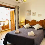 Mar Holiday Home