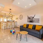 Go2Tenerife Apart'Madera Terrace, Swimming Pool & Parking