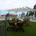 Villa Las Flores