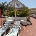 Beautiful Apartment In Los Cristianos, Arona