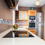 Bonito Apartamento Zona Weyler