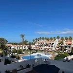 Few Steps From Golden Mile In Las Americas