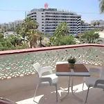 Apartment With A Large South-Facing Balcony, Sea View And Wifi In Las Americas Center