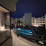 Luxury Apartment With Pool View