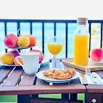 Paradise Holidays 2 Bedrooms & Sea View, Tenerife